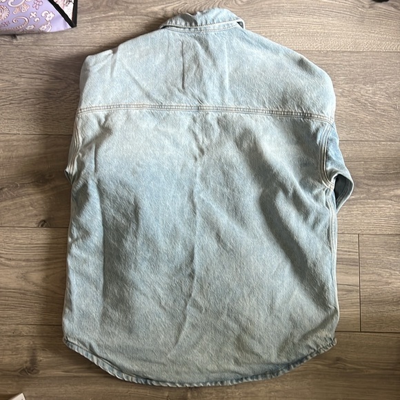 Zara/ Good American 2022 Collection Denim Shacket with quilted lining size 0 - Picture 4 of 7